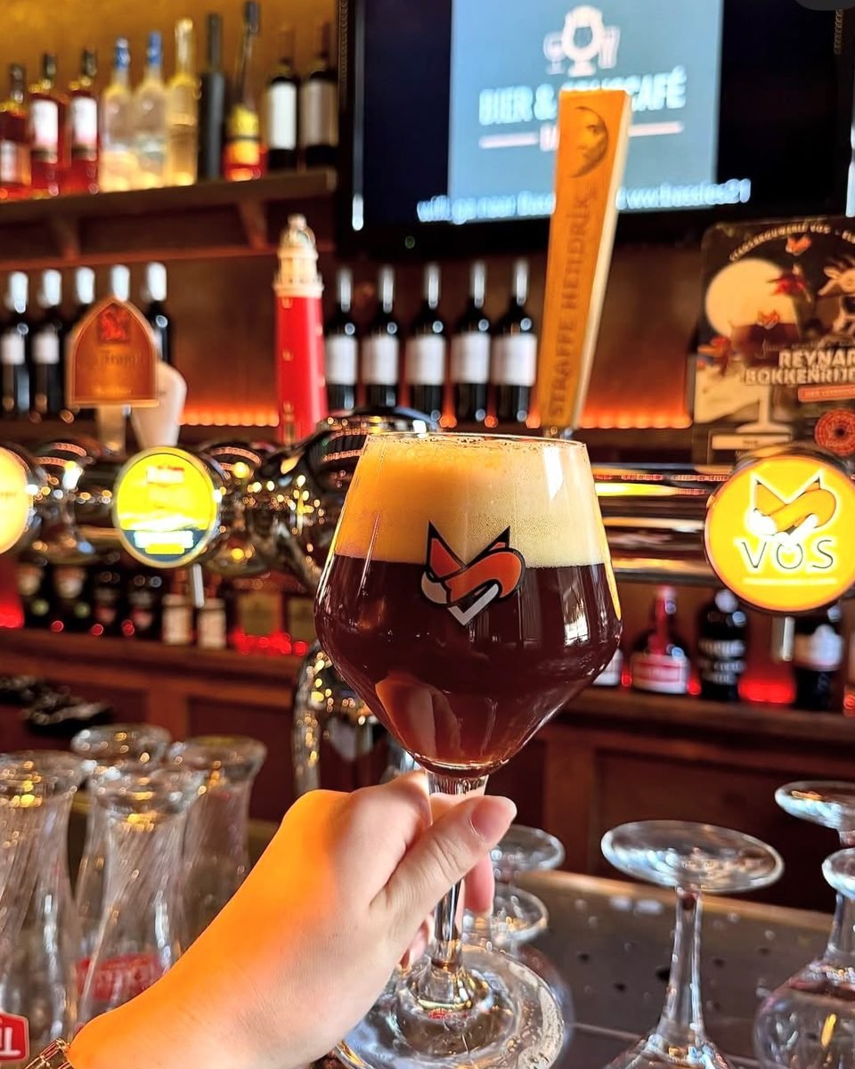 Speciaalbier van Vos aan de bar